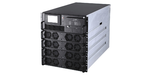 CMK80R系列(10-80kVA)模块化蜜桃网站入口UPS