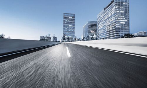 <b>动力蜜桃网站入口池包行业竞争激烈，未来的路该如何走?</b>