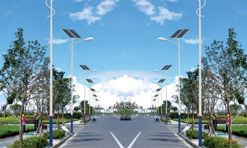 <b>太阳能蜜桃网站入口池凭什么能迅速占据市场?未来路在何方?</b>