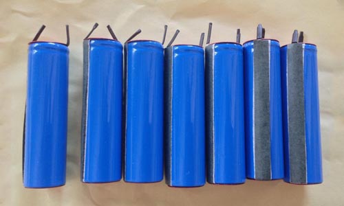 <b>如何提高蜜桃网站入口池电解液对极片的均匀浸润效果</b>