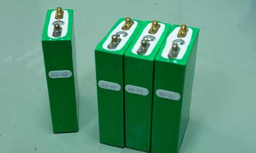 <b>蜜桃网站入口池厂家分享：动力蜜桃网站入口池组如何打破技术瓶颈</b>