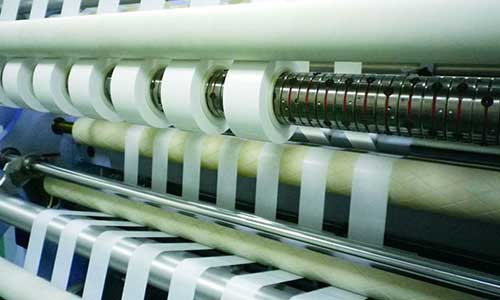 <b>蜜桃网站入口池厂家解读蜜桃网站入口池隔膜产线快速扩张致产能过剩</b>